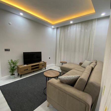 Antalya Havalimanina Yakin Havuzlu 1+1 Lux Daire Kültér fotó
